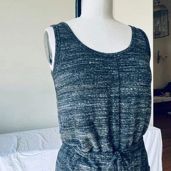 Sleeveless Jersey Jumpsuit (Olive Viv) - Picture 3 of 6